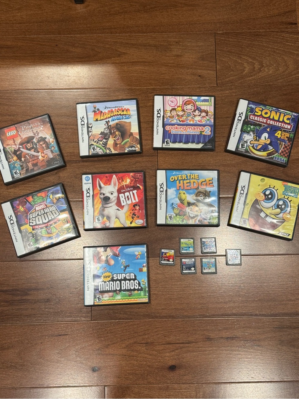 NINTENDO DS Game Lot - Assorted Games in White, Blue, Yellow, Red Covers